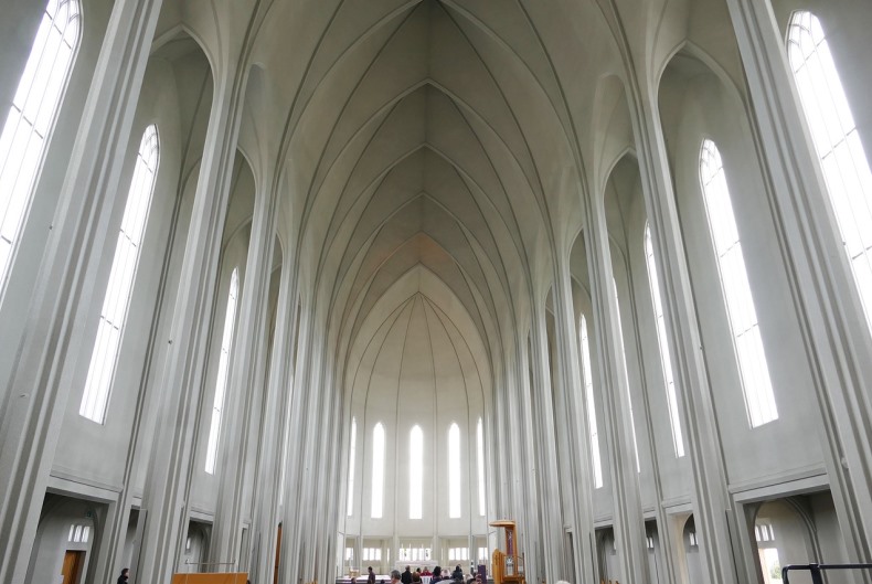 interno Hallgrímskirkja Reykjavik