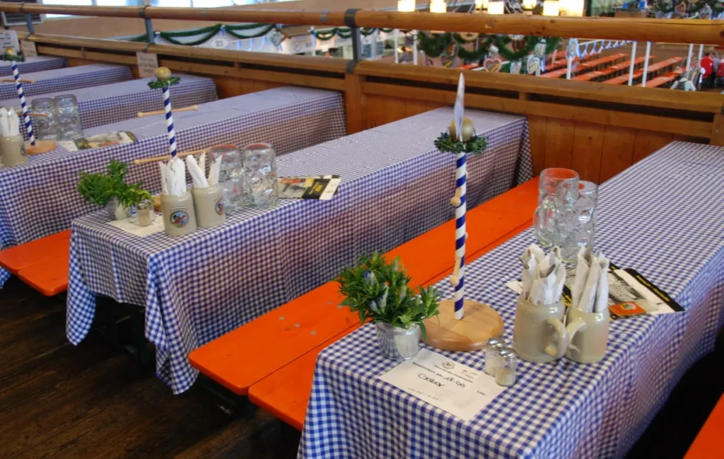 come prenotare un tavolo alla Herbstfest Rosenheim